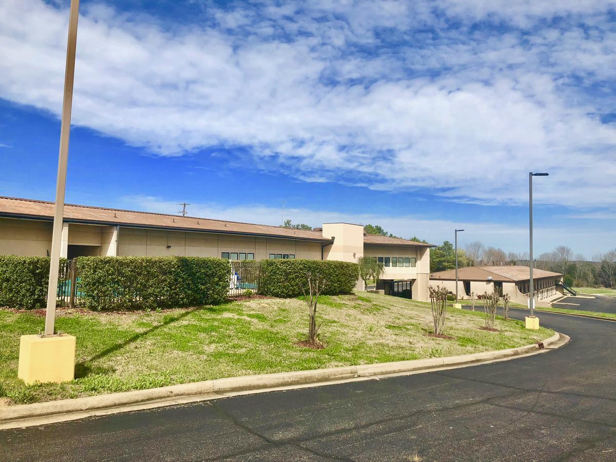 Super 8 By Wyndham-Tupelo Airport Motel Kültér fotó